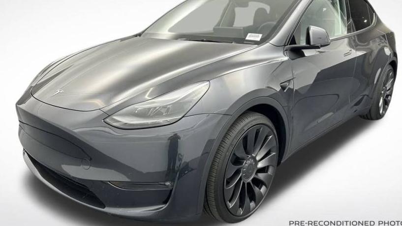 TESLA MODEL Y 2024 7SAYGDEF9RF096151 image